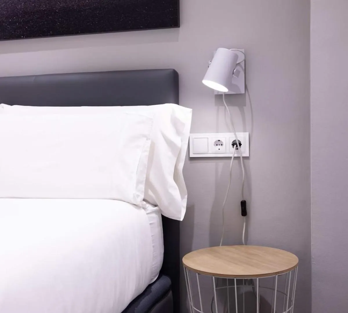Ampersand - Bright 2-Bedroom Apartment Barcelona 0*,